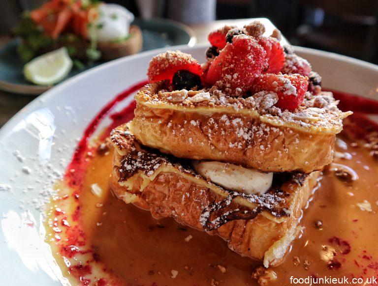 A Slow-paced Brunch Place in NQ - Federal Cafe Bar