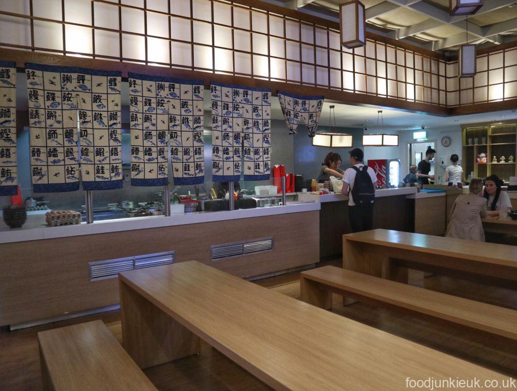 Student Japanese Diner Near the University - Oishi-Q