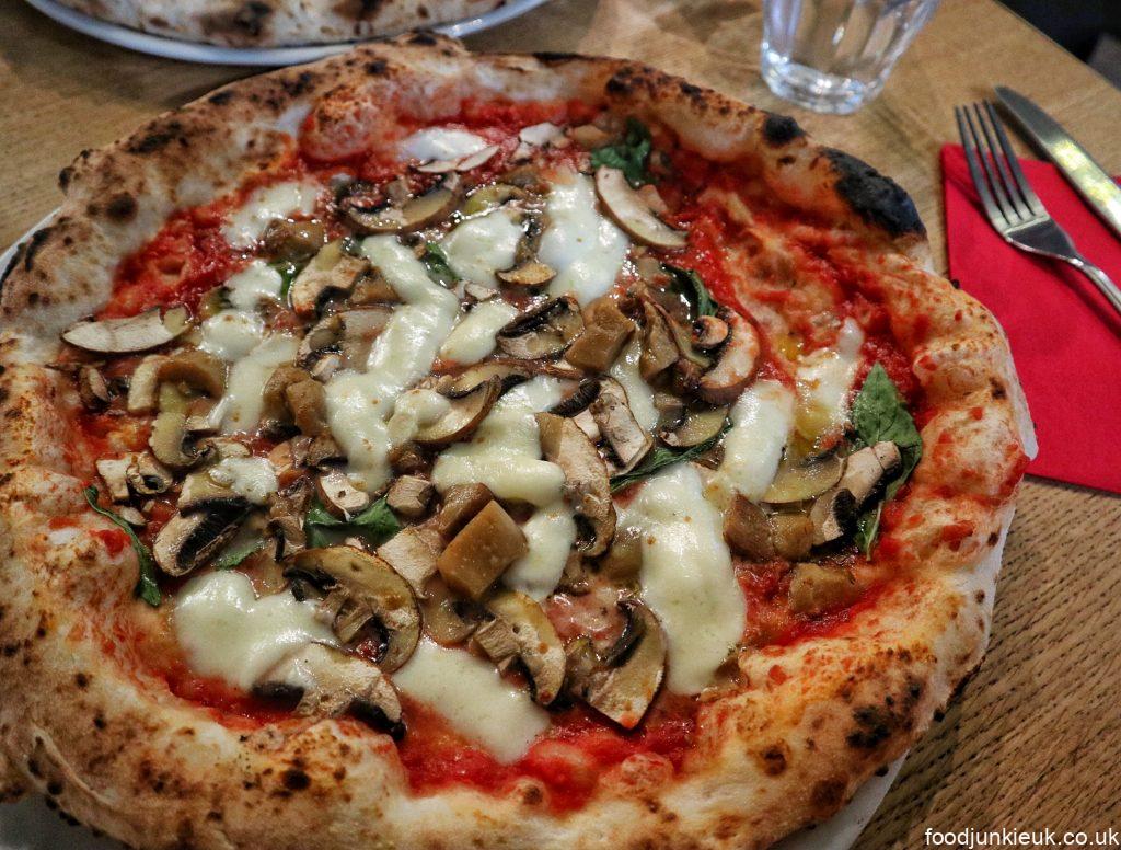 Authentic Italian Pizzeria in NQ - Noi Quattro