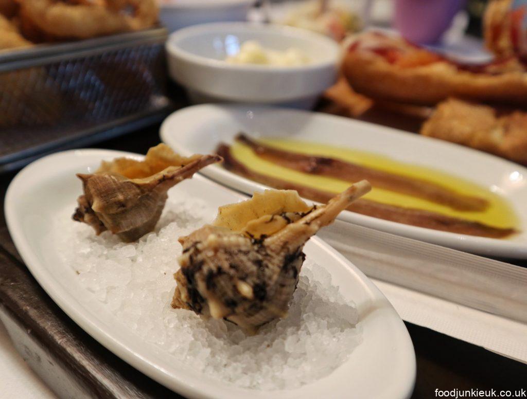 [巴塞隆納美食]百年餐廳經典海鮮燉飯 - 7 Portes 七道門