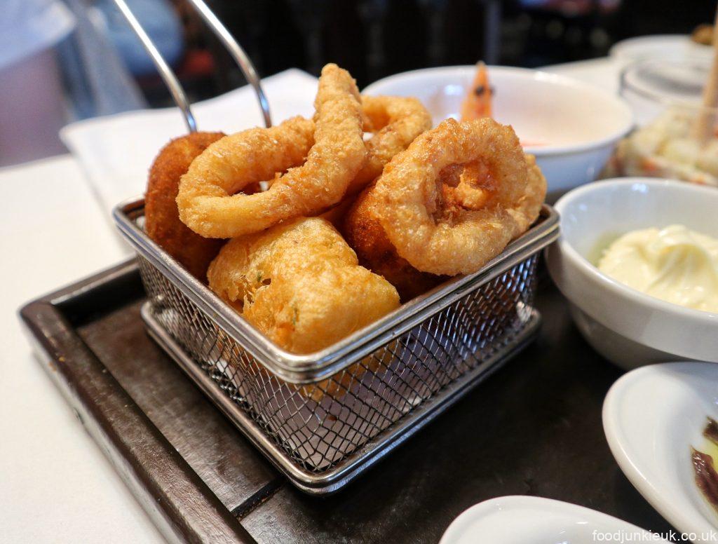 Old Local Classic Paella in Barcelona - 7 Portes