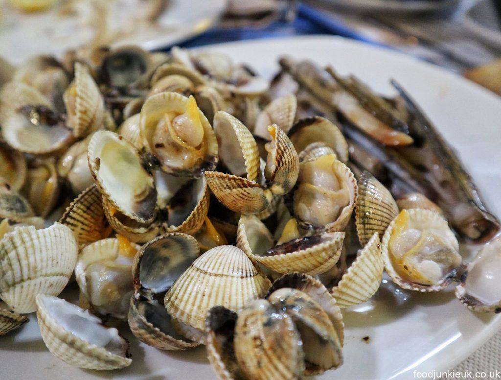 Great Value Seafood Restaurant in Barcelona - La Paradeta