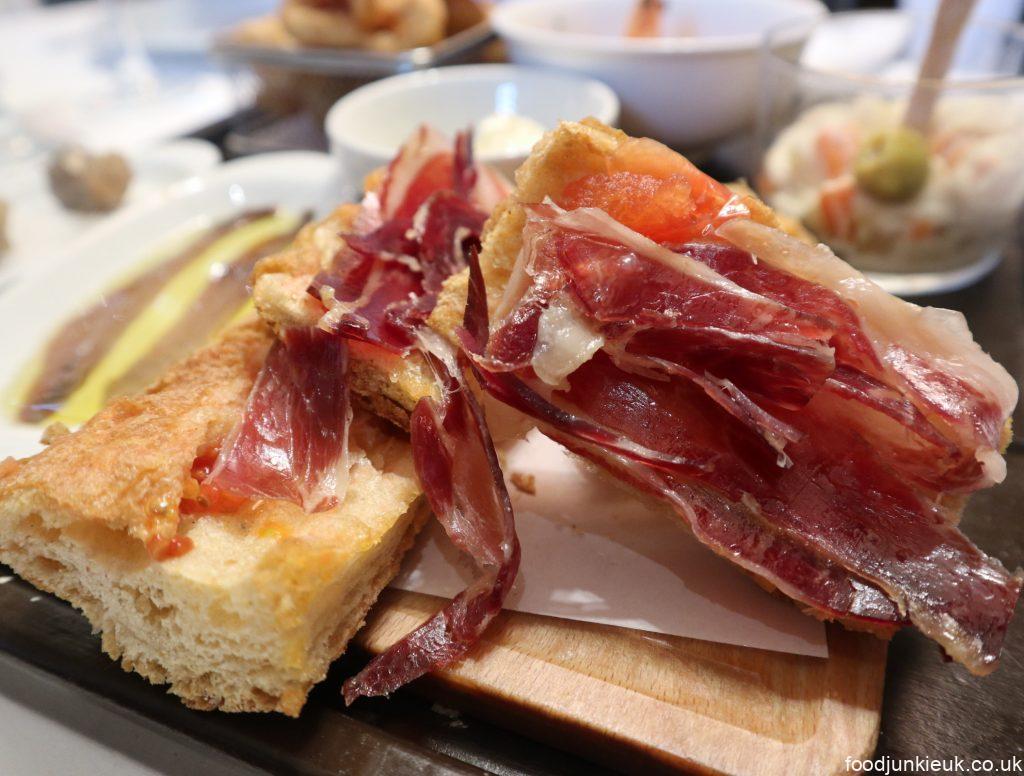 Old Local Classic Paella in Barcelona - 7 Portes