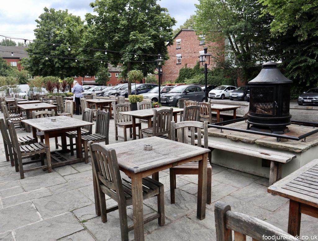 Amazing Sunday Roast at a Local Pub in Didsbury - The Metropolitan