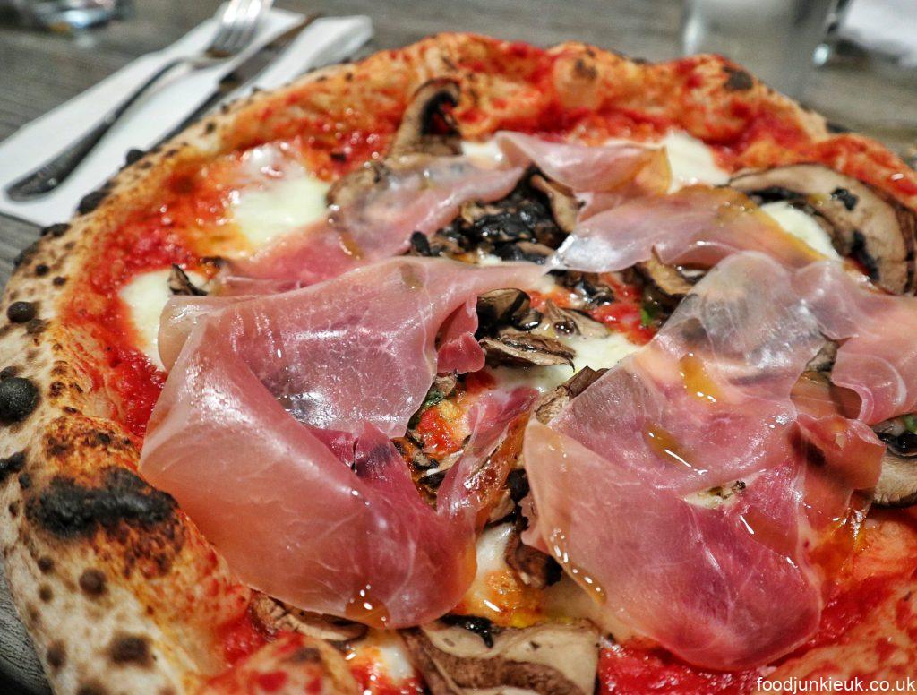 Amazing Neapolitan Pizza in Chorlton - Double Zero